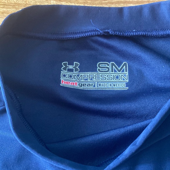 Under armour - Picture 2 of 2